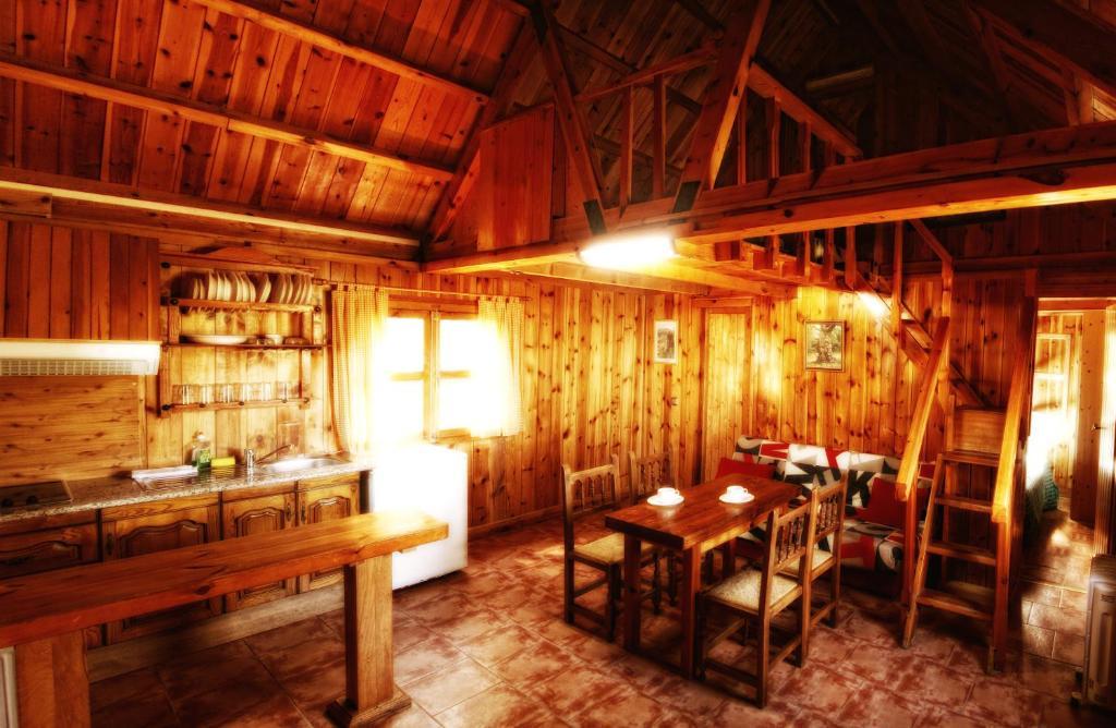 Camping Ruta Del Purche Monachil Room photo